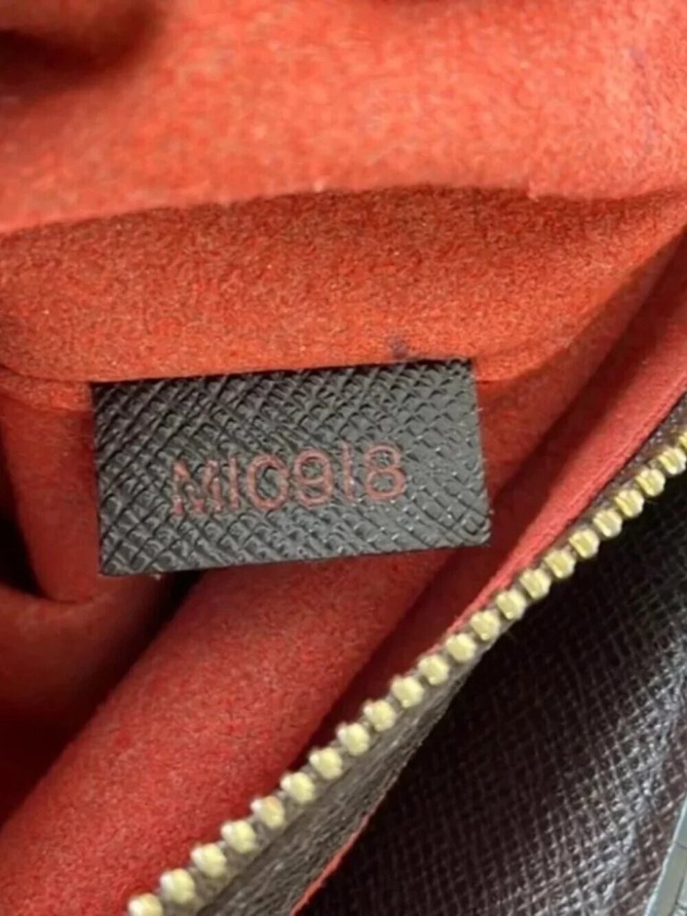 LOUIS VUITTON Damier Ebene Canvas Venice Sac Plat Bag - Picture 11 of 11